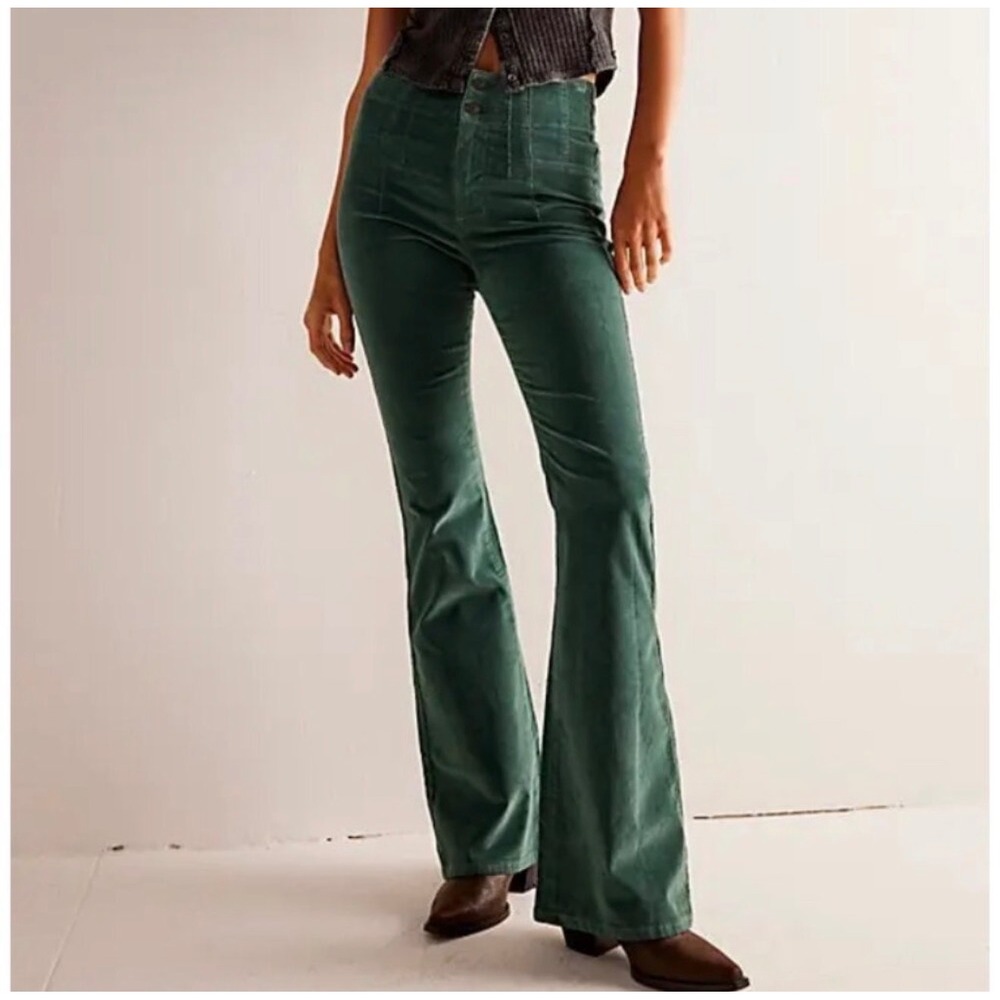 We The Free Free People‎ Green Corduroy High Rise Flare Pants Size 27
